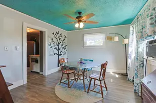 946 S 27th St, South Bend, IN 46615 - Photo 6