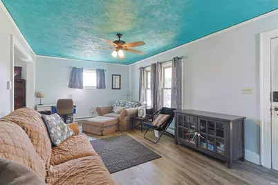 946 S 27th Street, South Bend, IN 46615 - Photo 4