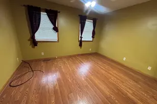 5117 Idlewood Dr, South Bend, IN 46619 - Photo 16