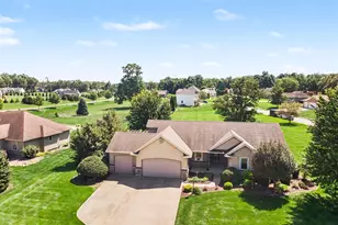 30056 Quail Pointe Dr, Granger, IN 46530 - Photo 2
