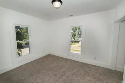 201 E Bowman Street, South Bend, IN 46613 - Photo 22