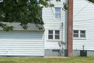 237 Guam Ave, Mishawaka, IN 46545 - Photo 14