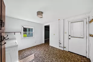 20673 Roycroft Dr, South Bend, IN 46614 - Photo 12
