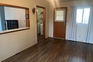 1854 N Elmer St, South Bend, IN 46628 - Photo 6