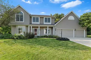 601 Finch Dr, South Bend, IN 46614 - Photo 1