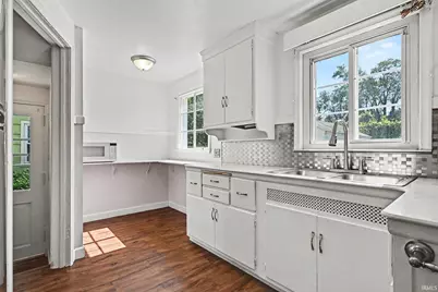 1450 Longfellow Avenue, South Bend, IN 46615 - Photo 10