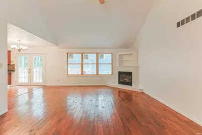 53134 Old Farm Road, Elkhart, IN 46514 - Photo 6