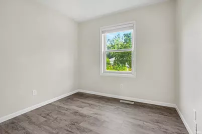 19238 State Line Road, South Bend, IN 46637 - Photo 10
