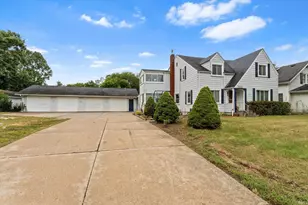 3231 Peoria St, Elkhart, IN 46514 - Photo 1