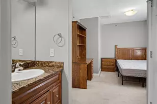 330 N Sunnyside Ave, South Bend, IN 46617 - Photo 18