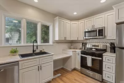 930 S 28th Street, South Bend, IN 46615 - Photo 22