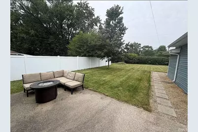 1320 E Beardsley Avenue, Elkhart, IN 46514 - Photo 10