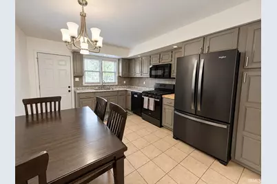 510 E Lowell Avenue, Mishawaka, IN 46545 - Photo 10