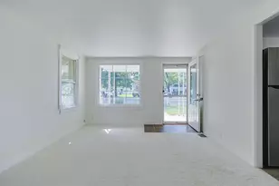 1523 E Fox St, South Bend, IN 46613 - Photo 6