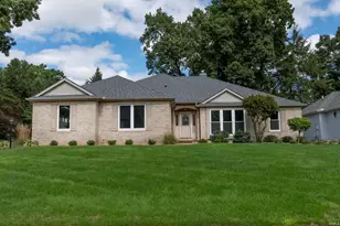 2112 Foxboro Ct, Mishawaka, IN 46545 - Photo 1