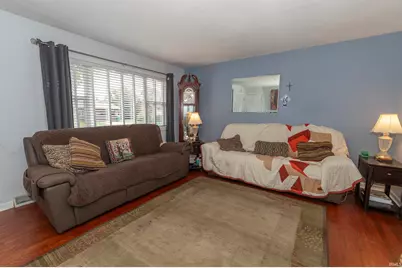 746 E 11th Street, Mishawaka, IN 46544 - Photo 4