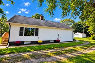 745 E 18th St, Mishawaka, IN 46544 - Photo 6