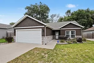 5430 Bay Char Ct, Osceola, IN 46561 - Photo 4