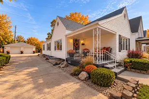 426 Kosciuszko St, South Bend, IN 46619 - Photo 2