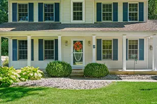 5 Shore Manor Dr, Bristol, IN 46507 - Photo 2