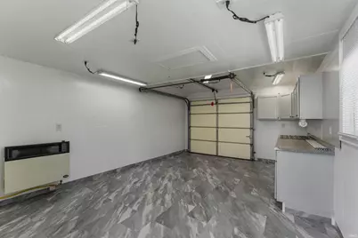 845 E 3rd Street, Mishawaka, IN 46544 - Photo 16