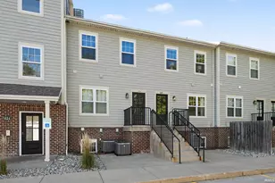 628 N Notre Dame Ave, South Bend, IN 46617 - Photo 32