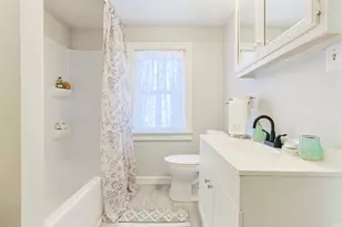 811 E Ewing Ave, South Bend, IN 46613 - Photo 20