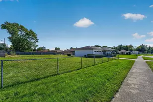 450 S Lombardy Dr, South Bend, IN 46619 - Photo 20