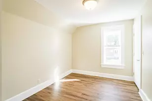 702 N Hill St, South Bend, IN 46617 - Photo 18