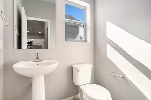 3361 Blarney Dr, South Bend, IN 46628 - Photo 10
