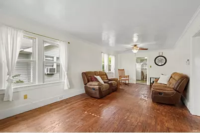 202 Strathmoor Avenue, Mishawaka, IN 46544 - Photo 4