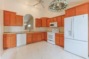 18131 N Cloverleaf Dr, South Bend, IN 46637 - Photo 8