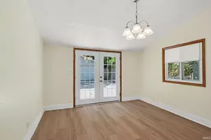 2433 Hollywood Pl, South Bend, IN 46616 - Photo 4