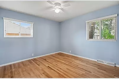 19401 Haviland Drive, South Bend, IN 46637 - Photo 8