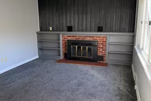 834 S 23rd St, South Bend, IN 46615 - Photo 2