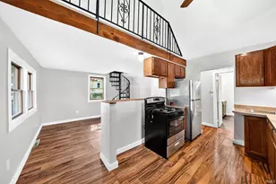 548 Porter St, La Porte, IN 46350 - Photo 8