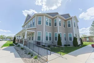 1017 Keenan Ct, South Bend, IN 46615 - Photo 2