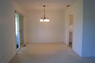 51876 Wembley Dr, South Bend, IN 46637 - Photo 10