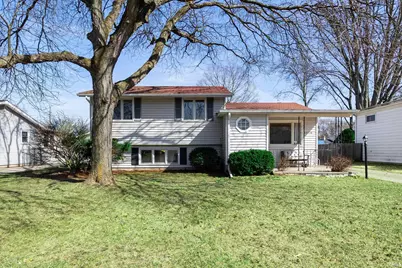 1816 Crestwood Boulevard, South Bend, IN 46635 - Photo 1