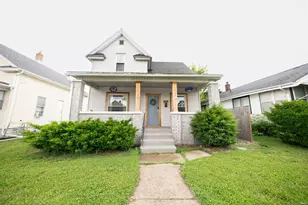 1014 W 7th St, Mishawaka, IN 46544 - Photo 1