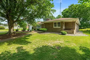 1821 Campeau St, South Bend, IN 46617 - Photo 1