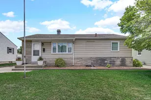 1520 Ryer St, South Bend, IN 46628 - Photo 1