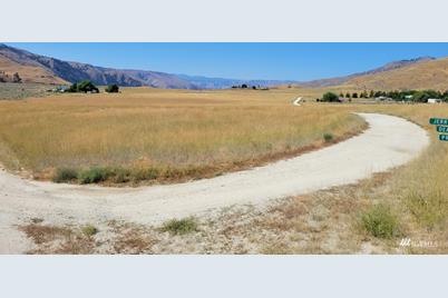 17 Chelan Hills Acres Road, Orondo, WA 98843 - Photo 1
