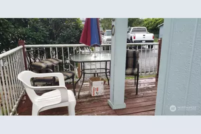 520 Willow Drive #111, Enumclaw, WA 98022 - Photo 24