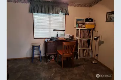 520 Willow Drive #111, Enumclaw, WA 98022 - Photo 16