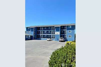 835 Ocean Shores Boulevard NW #208, Ocean Shores, WA 98569 - Photo 2