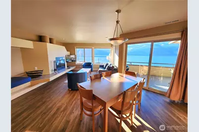 1 Lakeside 709-O, Manson, WA 98831 - Photo 2