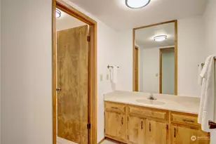 3917 Mallard Point Dr, Anacortes, WA 98221 - Photo 32