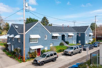 704 12th Street #1-15, Bremerton, WA 98337 - Photo 1