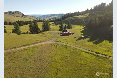 2 Mountain View Drive N, Oroville, WA 98844 - Photo 24